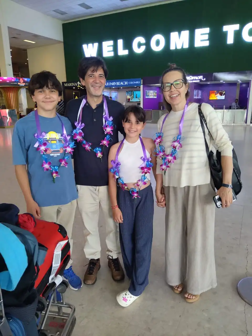 Sri Lanka taxi and tour services