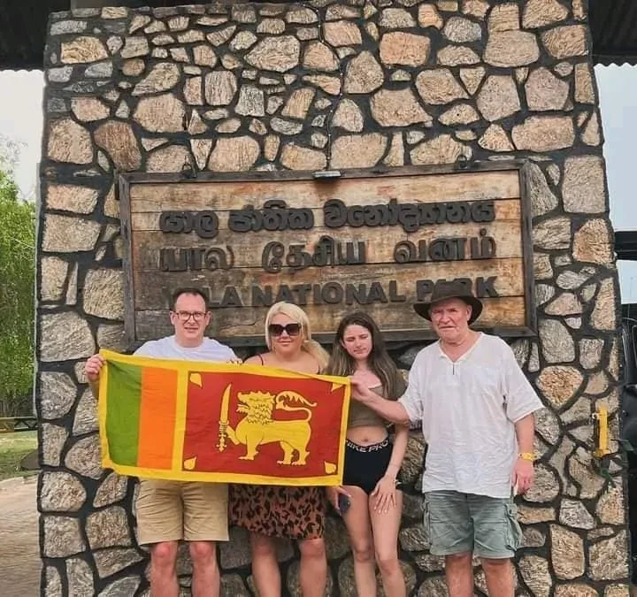 Sri Lanka day tours with private driver and local guide for tourists